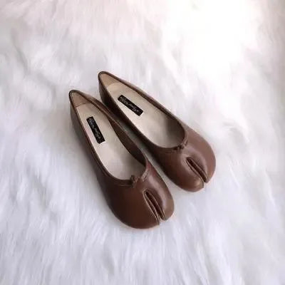 Flat Shoes Woman Microfiber Leather Comfy Flats Split Toe Slippers Soft Bottom Loafers Brief Ladies Trotter Moccasins 2025 