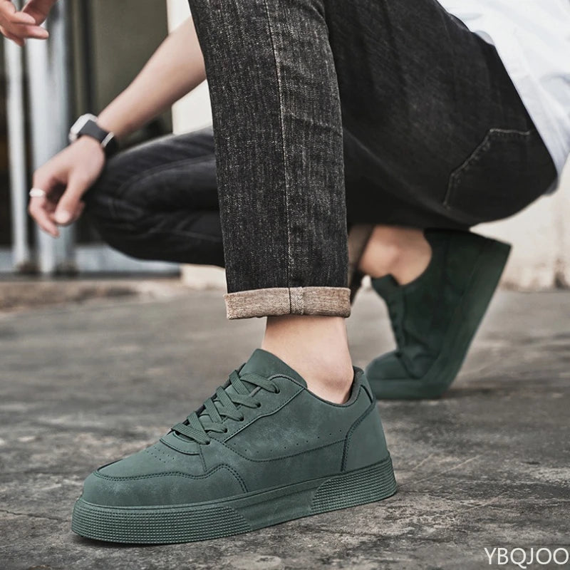 Men's shoes Spring  Autumn new casual sports board shoes versatile simple comfortable wear-resistant trendy shoes