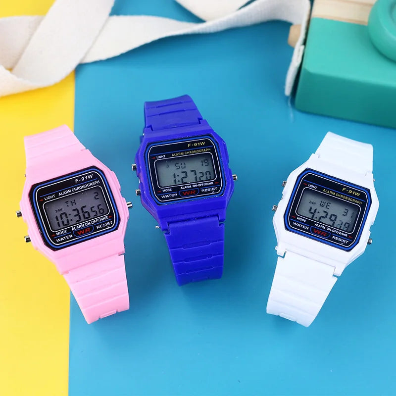 New Electronic Watches for Women Men Rose Gold Rubber Strap LED Digital Wristwatch Ladies Sport Clock Relogio Feminino