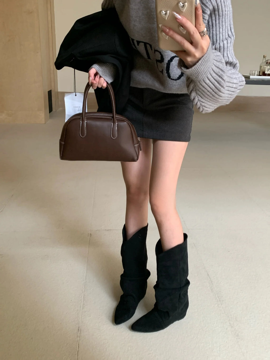 Flats Women's Boots Pointed Toe Designer Mid Calf Shoes Winter 2025 Fad Chelsea Boots New Trend Gladiator Walking Mujer Botas