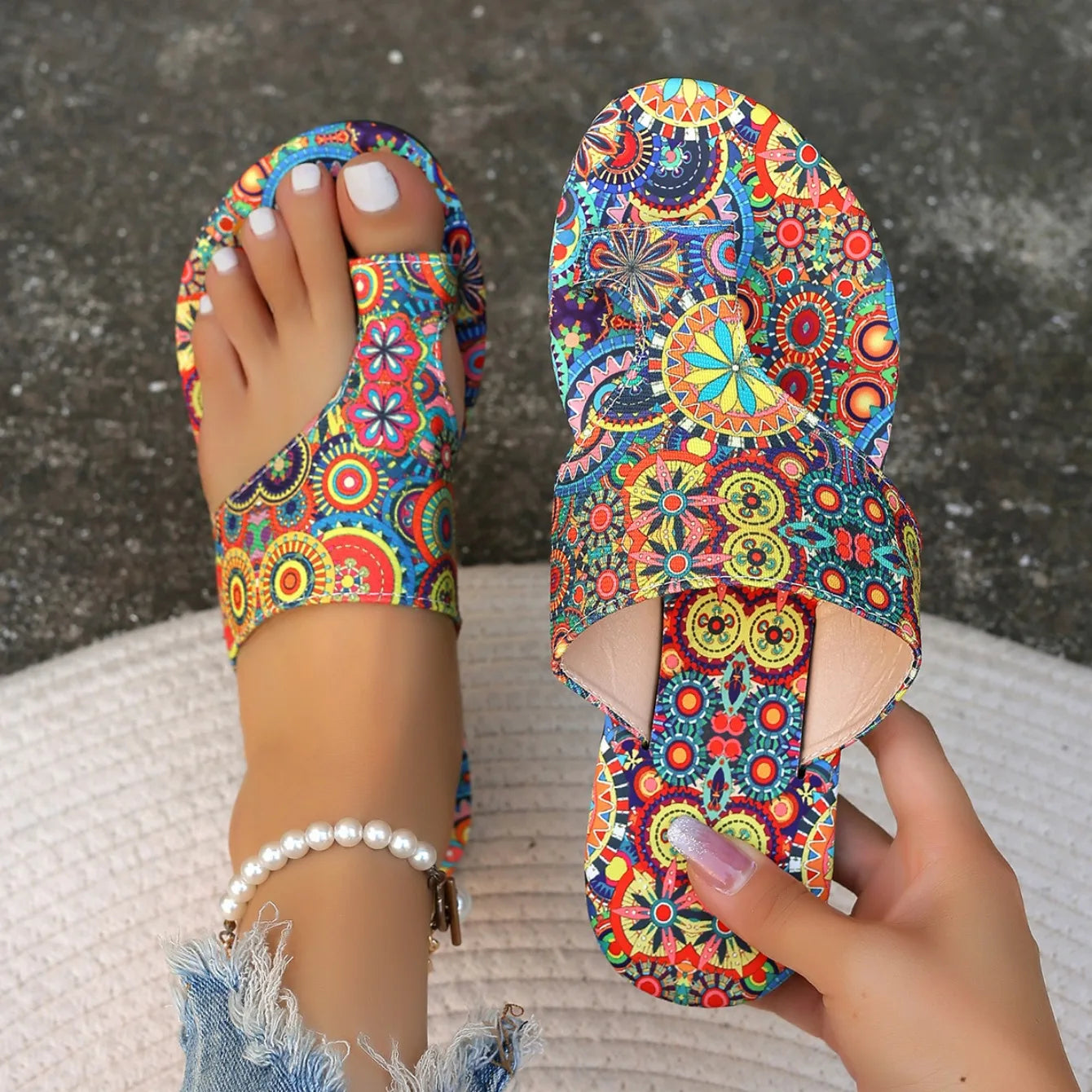 Women Slippers Bohemian Flower Pattern Sandals Casual Lightweight Shoes Flip Flops Fashion Big Size Slippers Home Slides Women