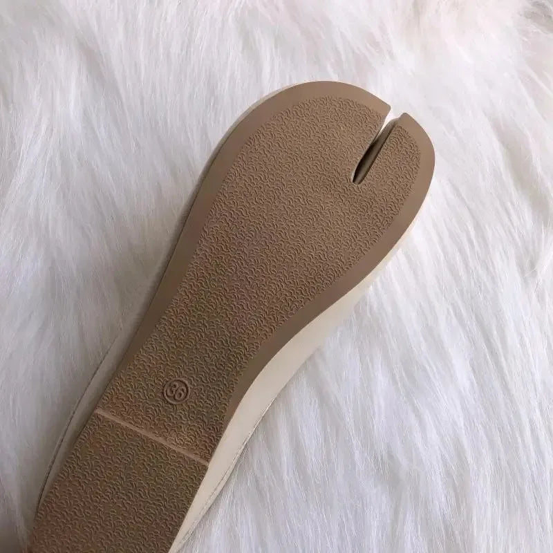 Flat Shoes Woman Microfiber Leather Comfy Flats Split Toe Slippers Soft Bottom Loafers Brief Ladies Trotter Moccasins 2025 ﻿