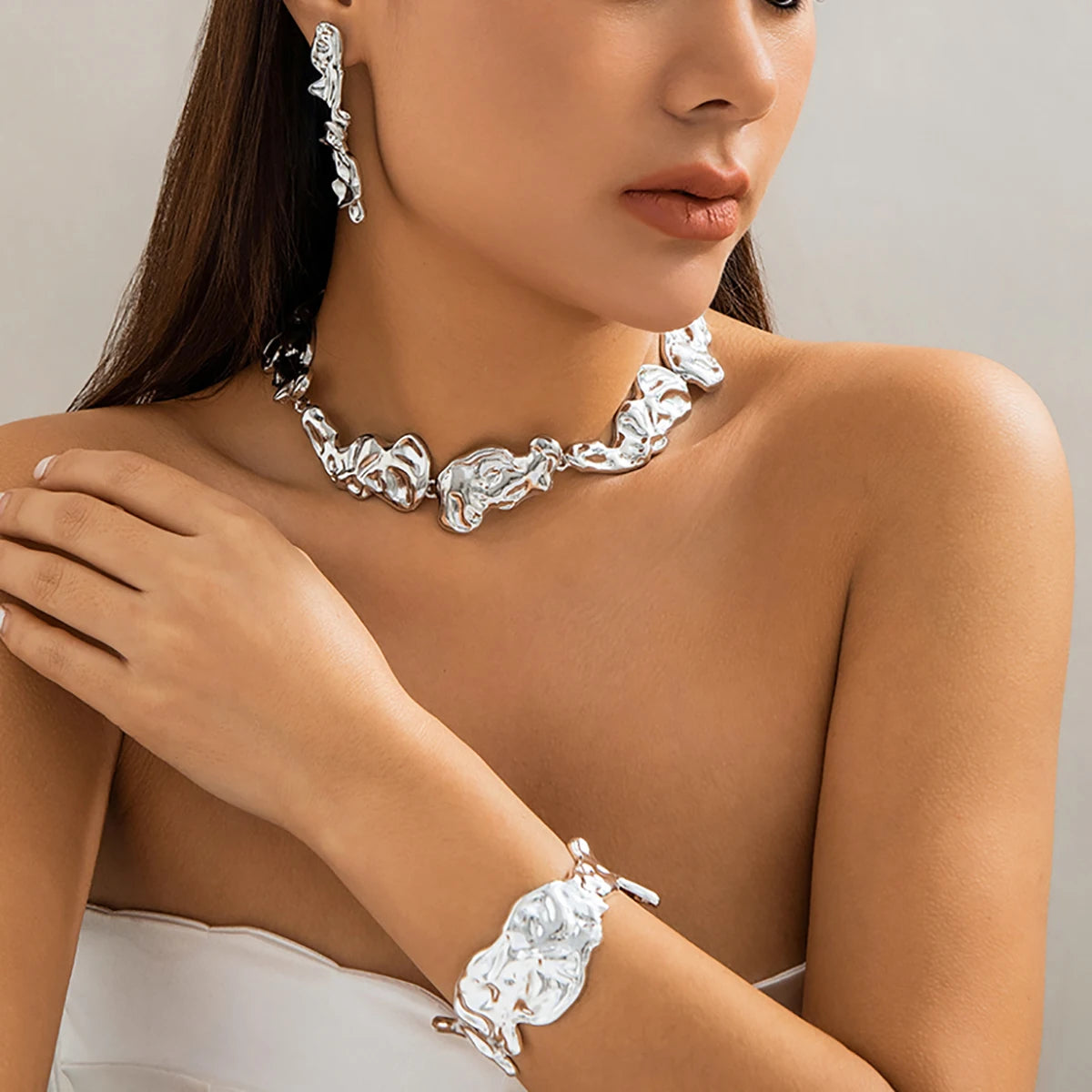 3Pcs Exaggerate Heavy Metal Liquid Irregular Necklace Vintage Statement Pleated Choker Women's Steampunk Jewelry Sets