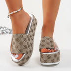 Women Slippers 2025 New Round Head Shoes Flat Soled Non-slip Slippers Woman Fashion Flowers Khaki Flats Sandals Slides Women