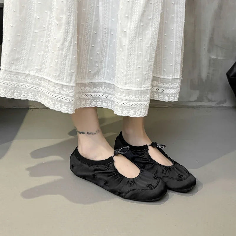 Women Flats Casual Sneakers Summer Sandals 2025 New Fashion Woman Loafers Running Hiking Shallow Ballet Shoes Mujer Zapatos