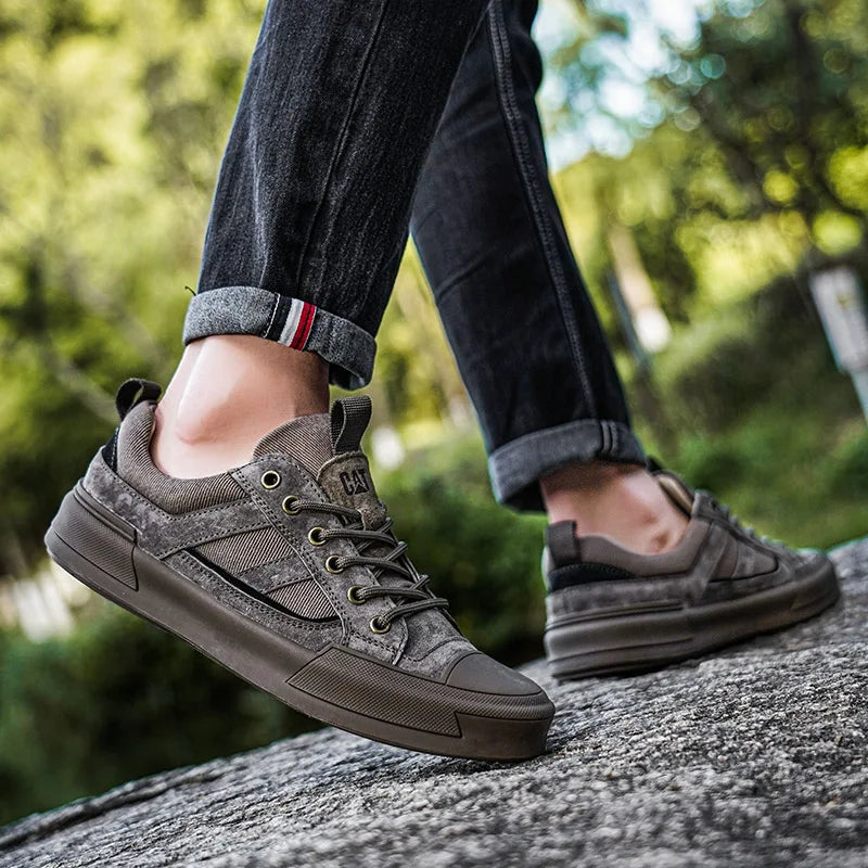 New Shoes for Men Casual Male Sneakers Platform New Men's Casual Leather Shoes Business or Casual Thick-bottom Wear-resistant