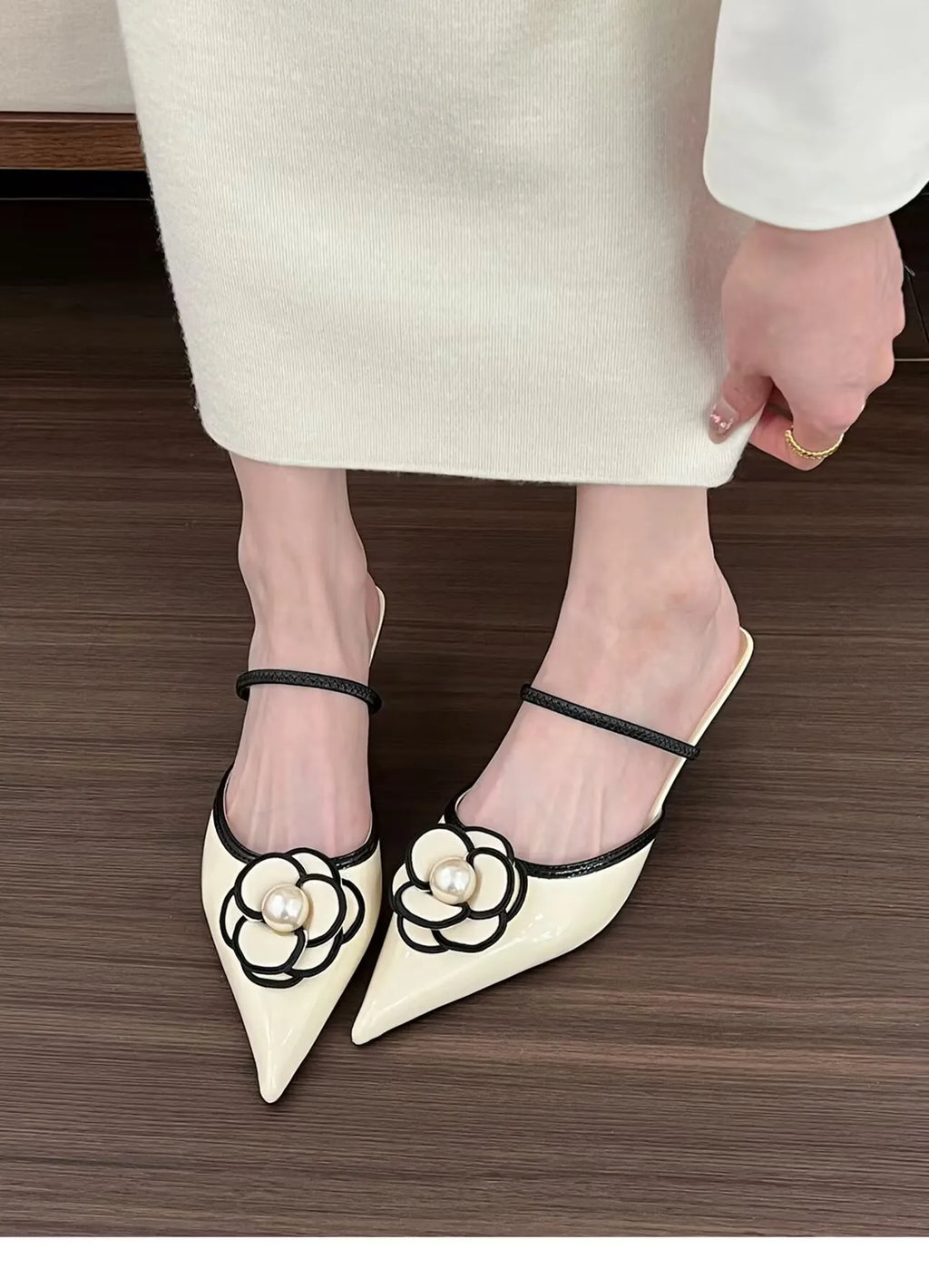 Flower Pointed Toe High Heels Women Luxury Designer Sandals Female Summer Elegant Fashion Pumps Woman Flower Mule Slippers Women