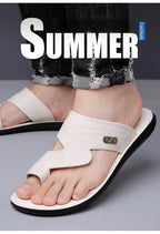 Men Sandals 2025 Summer New Non Slip Breathable Lightweight Soft Sole Beach Shoes Comfortable Fashion Clip Toe Slip on Slippers