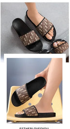 Men's Home Slippers Lightweight Summer New Style Flat and Worn Casual Retro Patterned Anti-slip Quick-drying Sandals