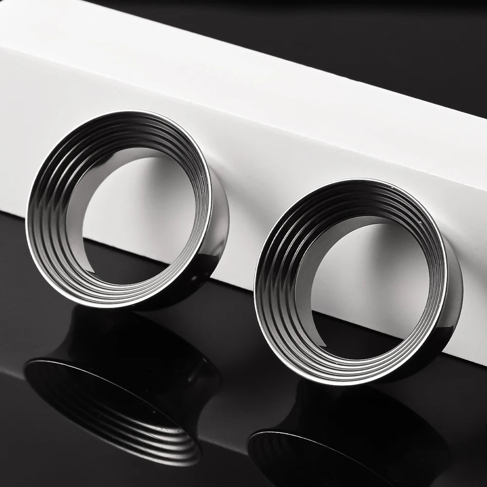 Doearko 2PCS Classic hollow spiral gauges Ear Plugs Tunnels Stainless Steel Ear Gauges Body Piercing Jewelry for women/men