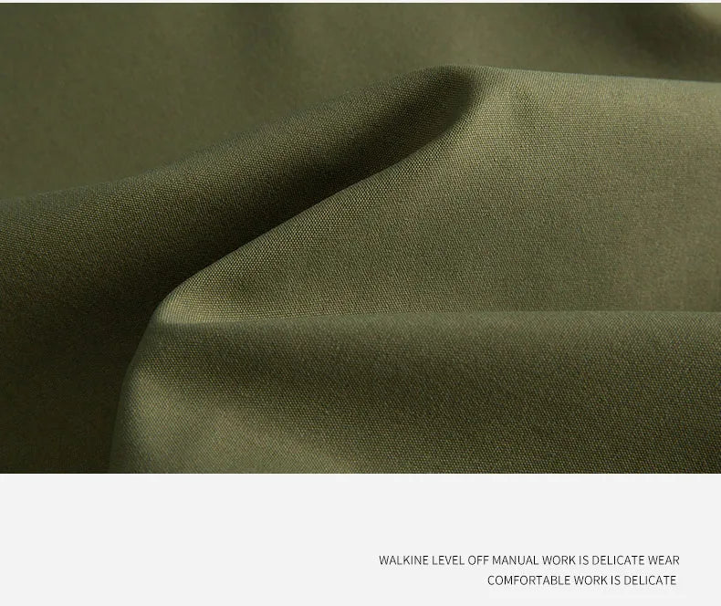 Men's sportswear pants are simple, versatile, retro and fashionable with large pleated pockets for outdoor work