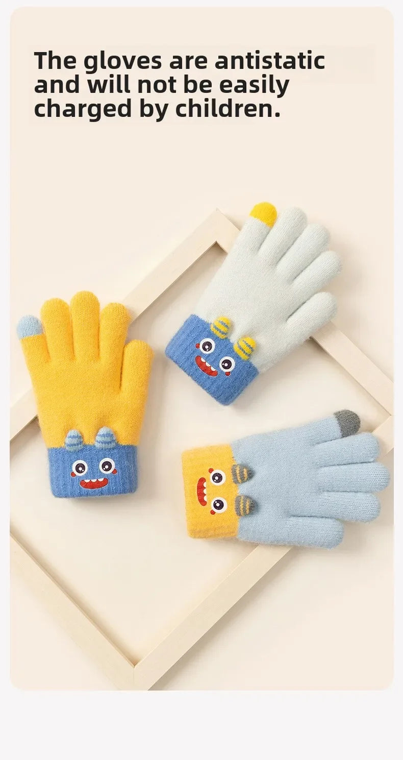 Cartoon Winter Gloves: Full-Finger Insulated Gloves for Warmth. Hand Wash Cold. For Autumn & Winter Weather Protection.