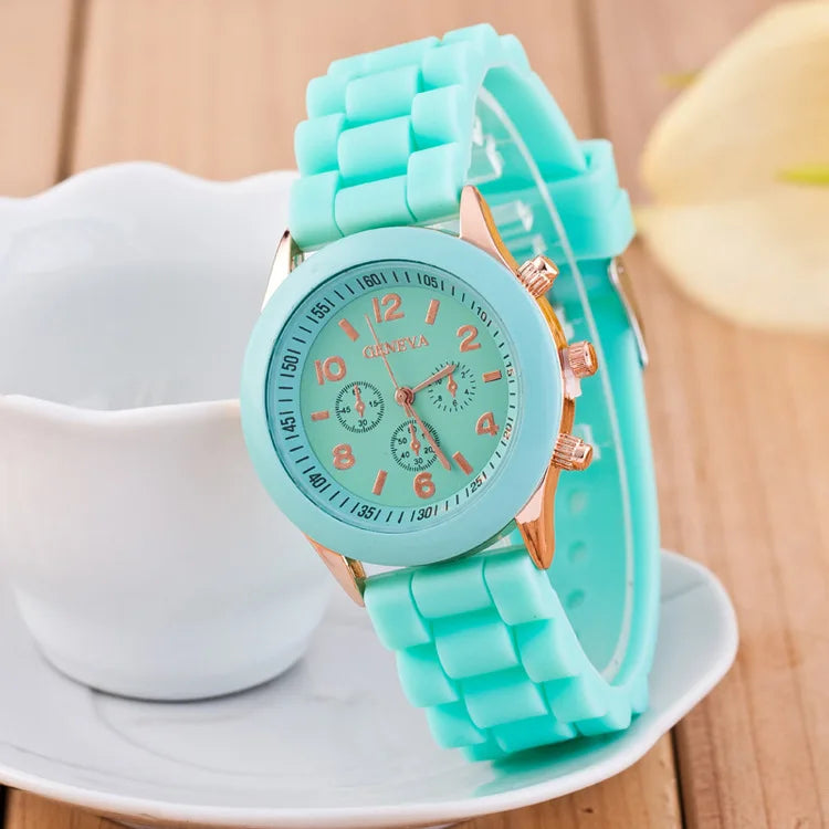Women Watches 2025 New Fashion Luxury Brand Women's Watch Silicone Strap Quartz Wrist Watch For Female Relogio Feminino Zegarki
