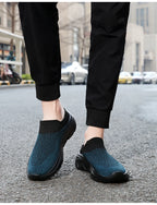 Men Slippers New Summer Breathable Home Indoor Slippers Men Thick Bottom Slides Fashion Walking Shoes Men chanclas de hombre