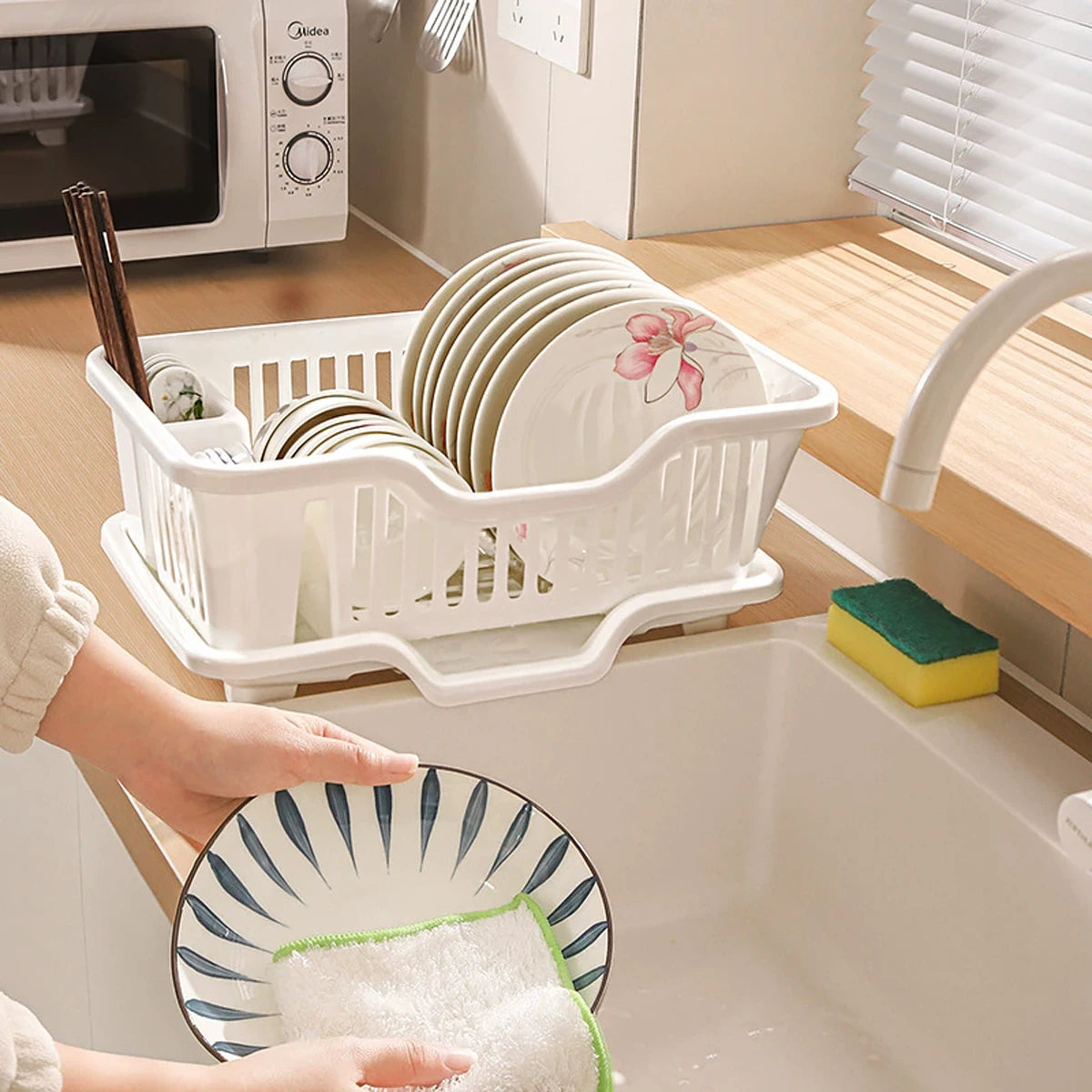 Kitchen drain bowl rack Drainage board, countertop, tableware, plates, bowls, chopsticks, spoons, storage container