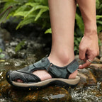 Men's Beach Sandals Man 2024 Men's Summer Sandal Casual Sneakers Genuine Slippers Brand Luxury Sandals Crox Style Men's slippers