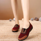 Walking Flats Shoes for Woman Lightweight Round Toe Old Beijing Slip On Walking Flats for Woman Work Date Shopping