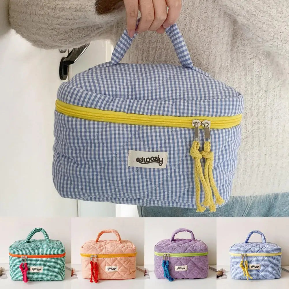 Cosmetic Bag Simple Style Large Capacity Portable Cosmetic Tools Storage Bag for Home Bathroom Toiletry Bag Makeup Bag