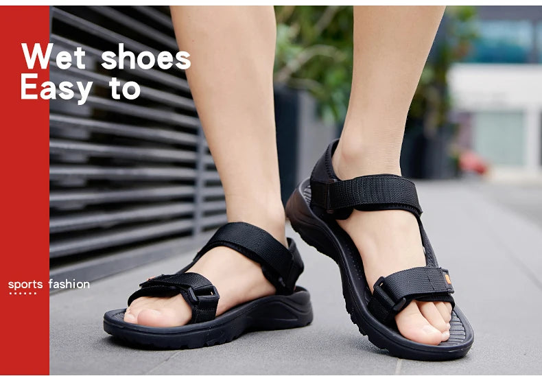 Classic summer sandals for men and women, lightweight and breathable, with Velcro trendy sandals, open-toe sandals