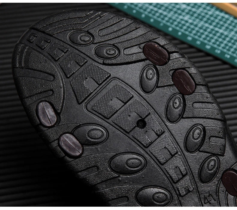 Hot Sale Men Sandals Casual Shoes Outdoor Walking Sandals for Men Beach Shoes Men slippers Open Toe Flat