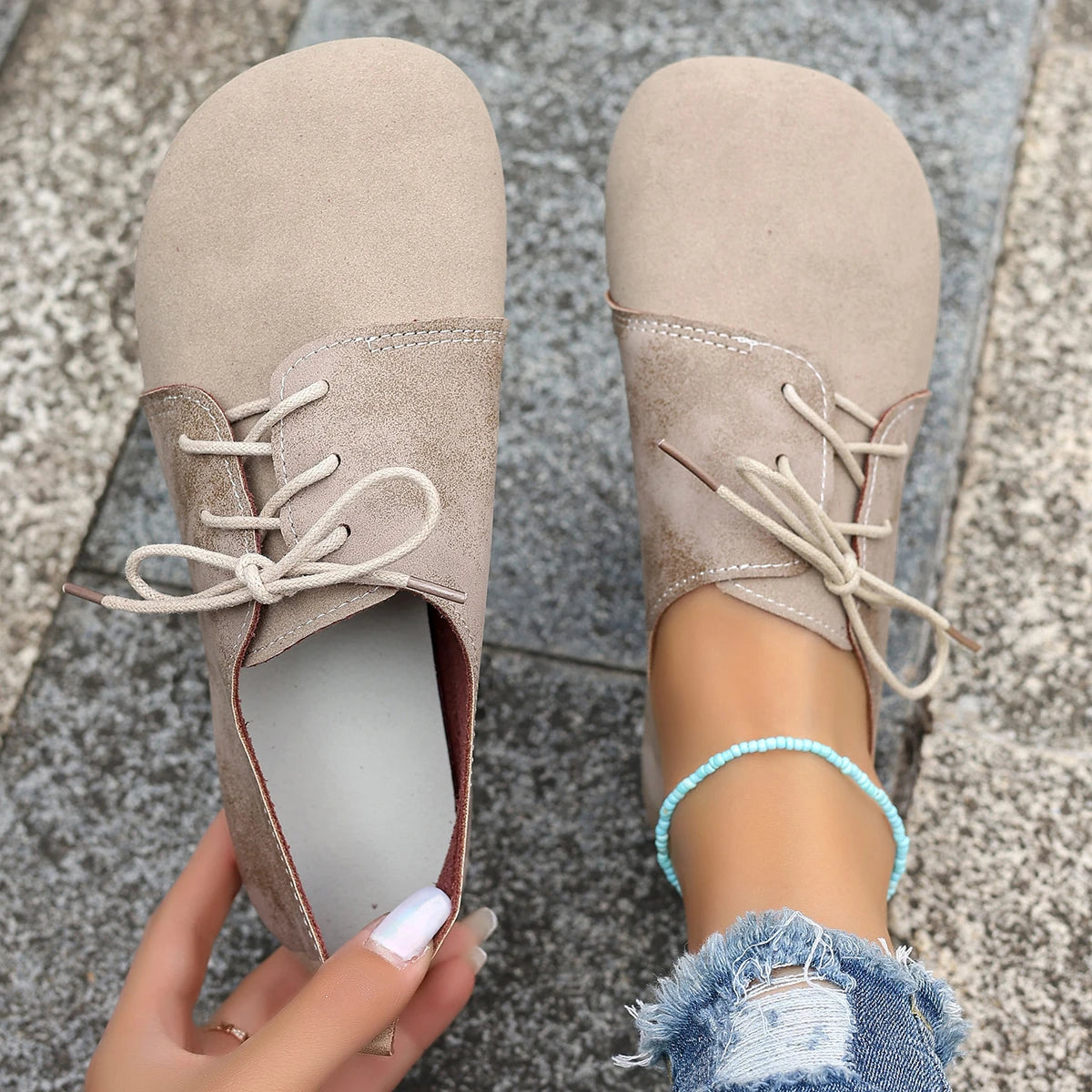 Woman Flats Shoes Loafers Fashion Casual Sports Sneakers Trend Brand Women's Fashion Dress Shoes New Lace Up Femme Zapatos