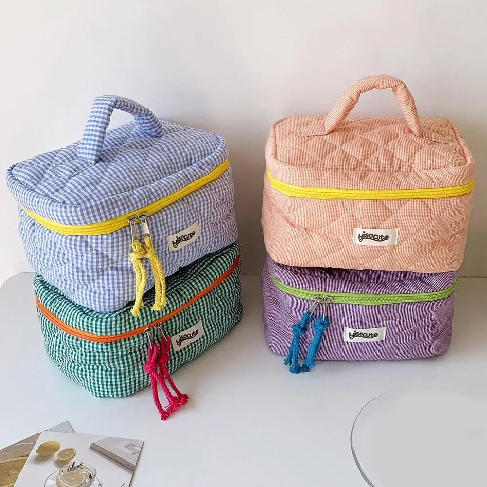 Cosmetic Bag Simple Style Large Capacity Portable Cosmetic Tools Storage Bag for Home Bathroom Toiletry Bag Makeup Bag