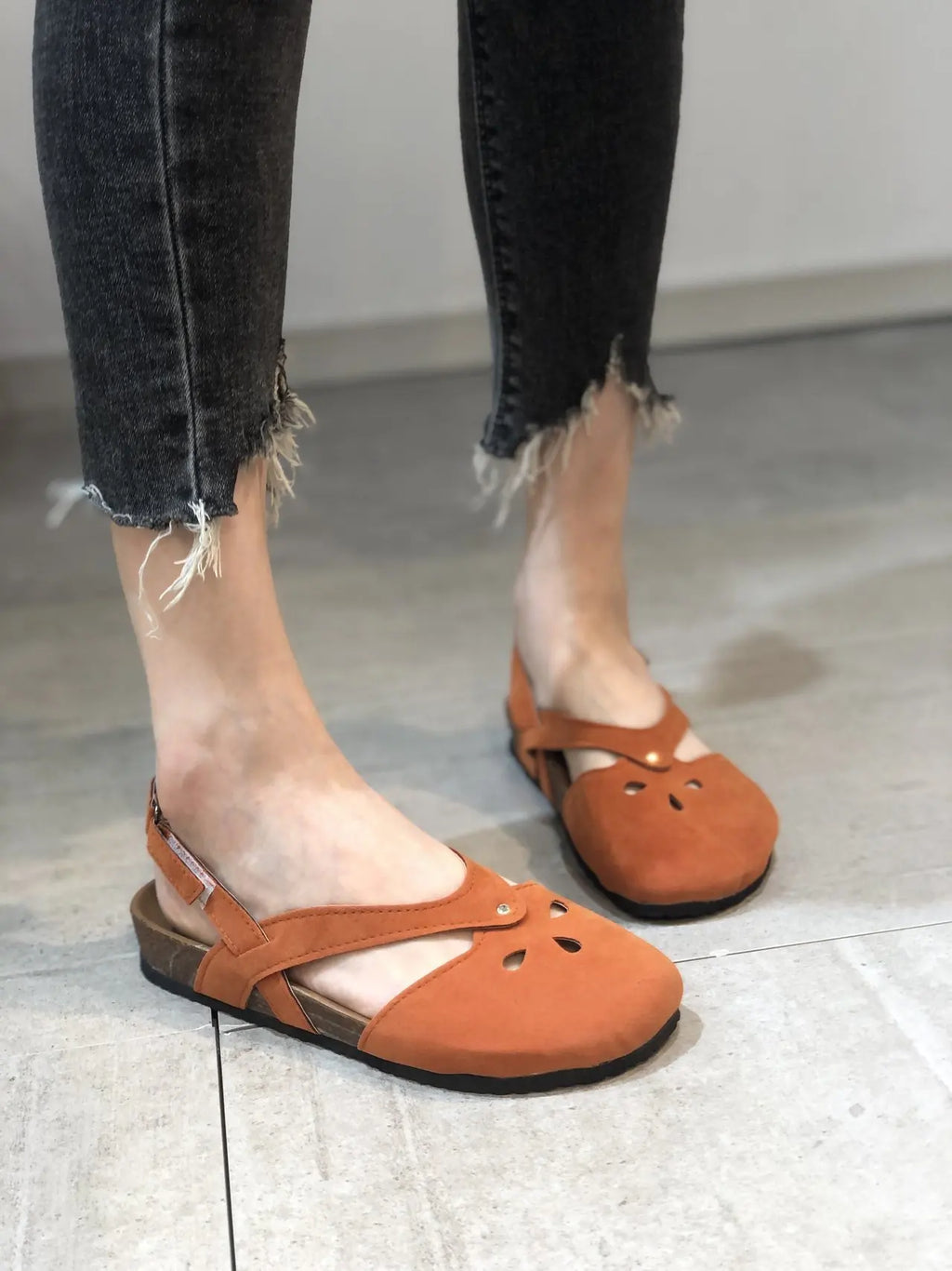 2023Women Sandals Summer Ladies Girls Comfortable Ankle Hollow Round Toe Sandals Woman Soft Beach Sole Female Shoes Plus Size