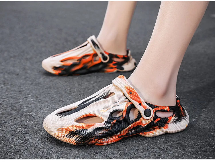 Men's Slippers New 2025 Platform Sandals for Men Anti-slip Mens Shoes Man Wearing Outside Summer Hollow Breathable Flat Pvc
