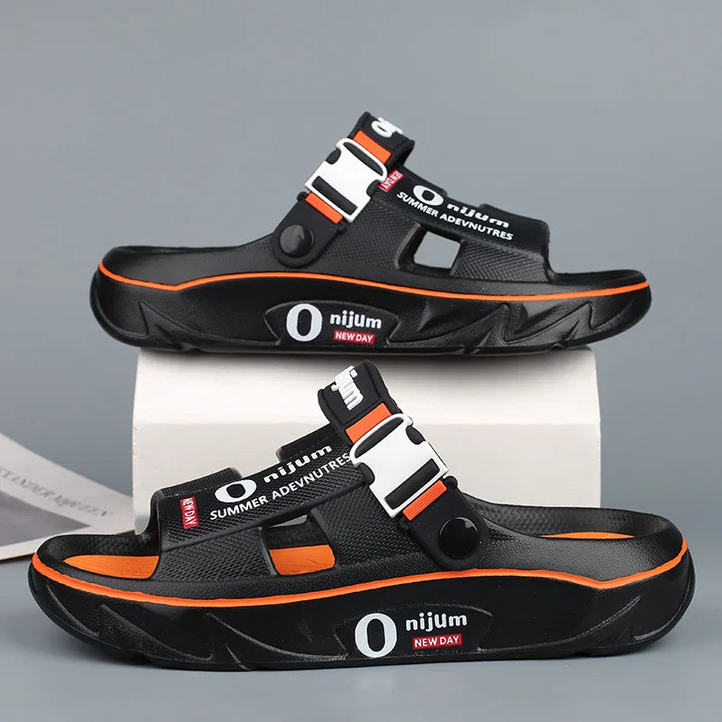 2025 New Men's Slippers Comfortable Soft Mens Beach Shoes Indoor Outdoor Clogs Massage Casual Shoes Non Slip Men Sandals Zapatos