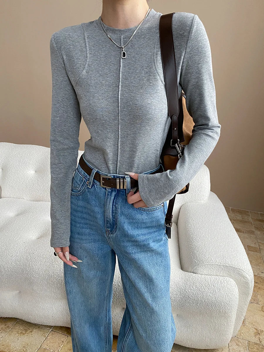 Women's casual stitching slim fit shoulder slimming base long sleeved T-shirt