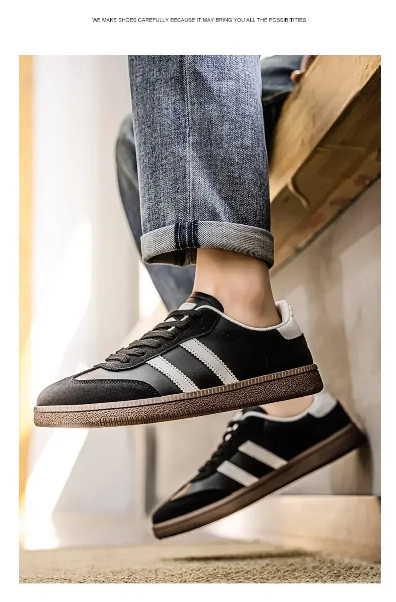 Men's Shoes 2025 Trend Casual Sneakers Comfortable Lace-up Flats Tennis Shoes Breathable Comfortable Walking Joggingshoes