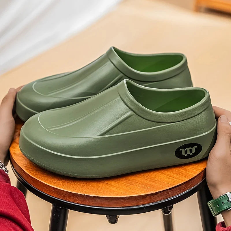 Women's Slippers Are All Season Anti Slip Waterproof Thick Soled Fashionable Simple Rain Boots for Couples Chefs Doctors Nurses