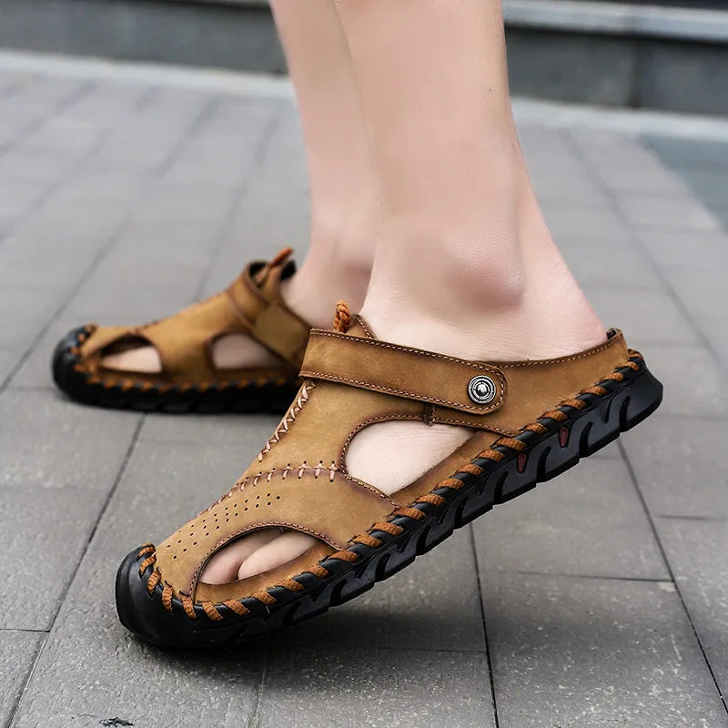 2023 Sandals Summer Men Leather  Classic Men Shoes Slippers Soft Sandals Men Roman Comfortable Outdoor Walking Footwear