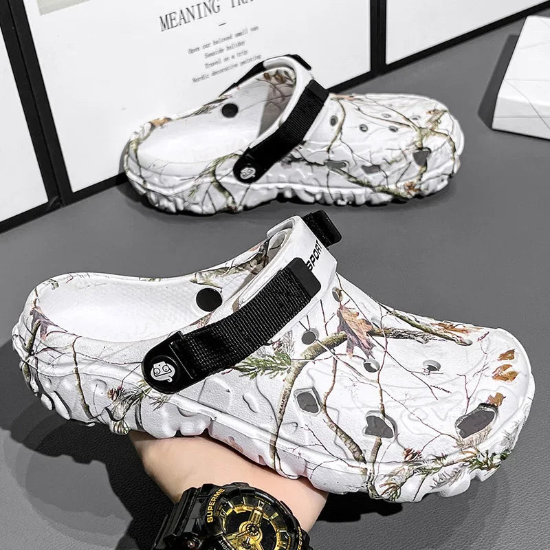 2025Men Slippers High Quality Classic Outdoor Anti-Slip Garden Shoes Lightweight Fashion Casual Sandals Sandals for Men Platform