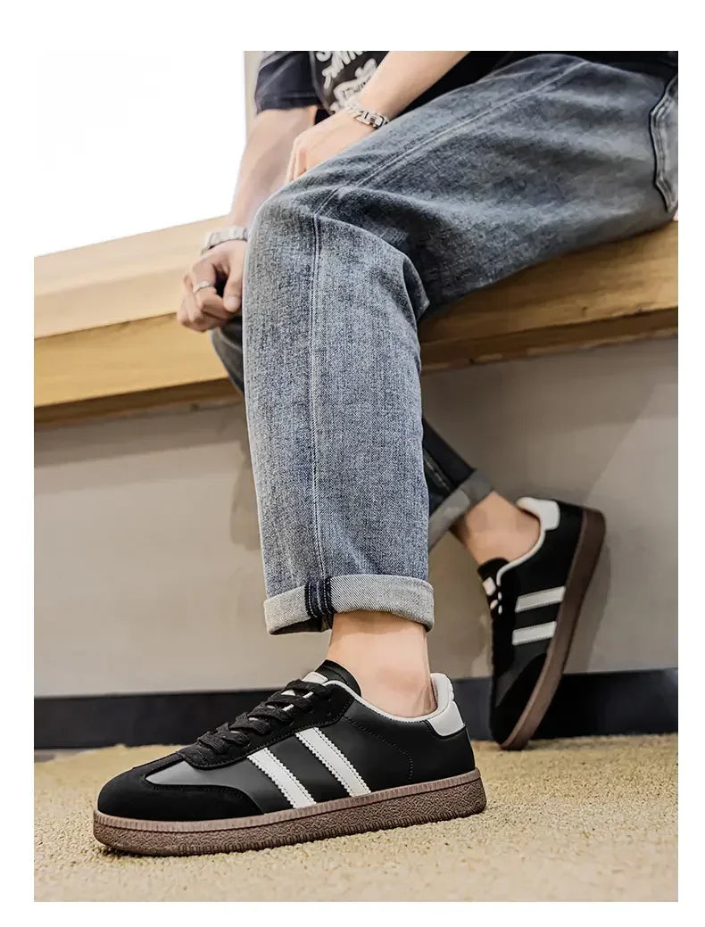 Men's Shoes 2025 Trend Casual Sneakers Comfortable Lace-up Flats Tennis Shoes Breathable Comfortable Walking Joggingshoes