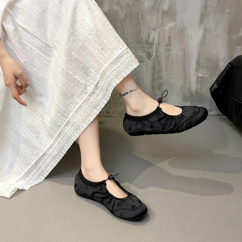 Women Flats Casual Sneakers Summer Sandals 2025 New Fashion Woman Loafers Running Hiking Shallow Ballet Shoes Mujer Zapatos