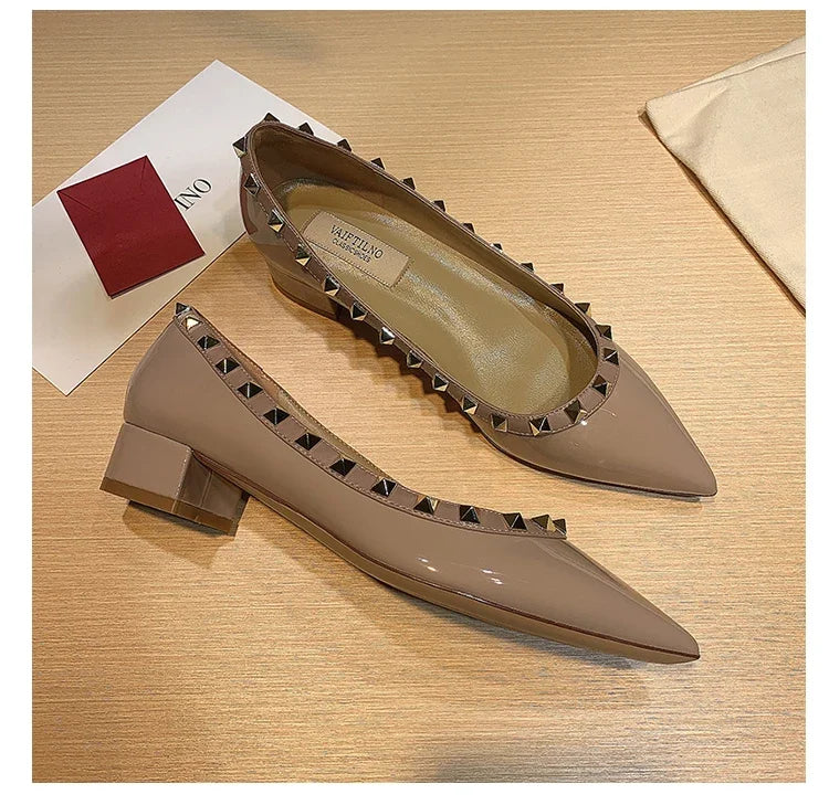 Women's Flat Shoes luxury woman shoes Leather Brand Rivet Flat Shoes Comfortable Casual Outdoor Pointed Toe Shallow Ladies shoes