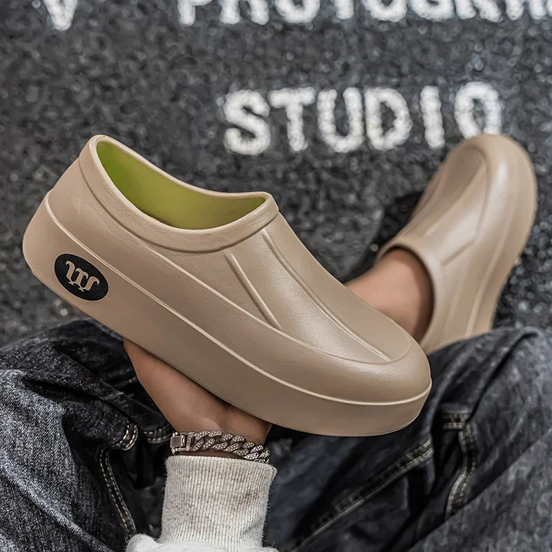 Women's Slippers Are All Season Anti Slip Waterproof Thick Soled Fashionable Simple Rain Boots for Couples Chefs Doctors Nurses