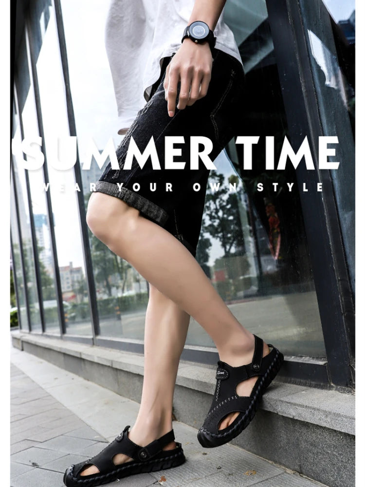 2023 Sandals Summer Men Leather  Classic Men Shoes Slippers Soft Sandals Men Roman Comfortable Outdoor Walking Footwear