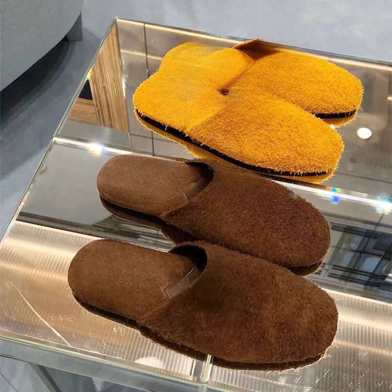 Women's Sandals Summer 2025 Small Yellow Drag One Kick Sandals Woman Luxury Fashionable Casual Flat Women's Home Slippers Shoes