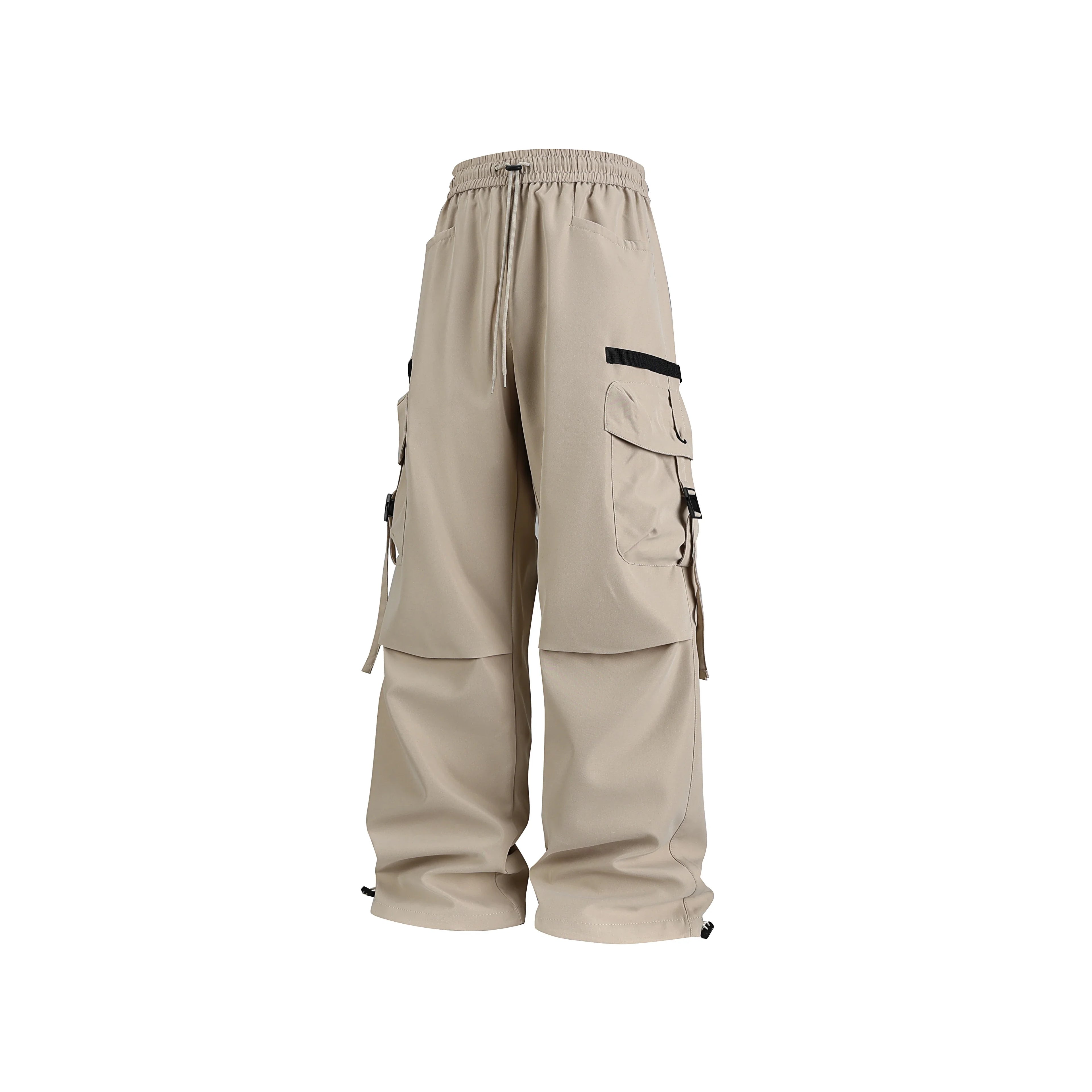 Men's sportswear pants are simple, versatile, retro and fashionable with large pleated pockets for outdoor work