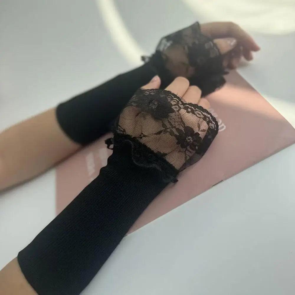 1Pair Detachable lace Cuffs Knitted Lace Flower Flared Arm Sleeves Warm Woolen Ruched False Cuffs Sweater Blouse Wrist Warmers