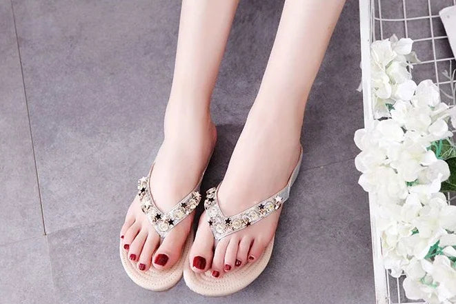 Woman Slippers On Beach Slides Casual Shoes For Women Clappers Fashion Novelties Low Price Sale New Style Cheap Offer Sandals