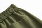 Men's sportswear pants are simple, versatile, retro and fashionable with large pleated pockets for outdoor work