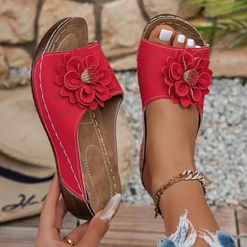 Women Slippers Elegant Low Platform Slippers Fashion Slides Sandals Women Casual Wedges Shoes Women Summer Soft Heels Sandals