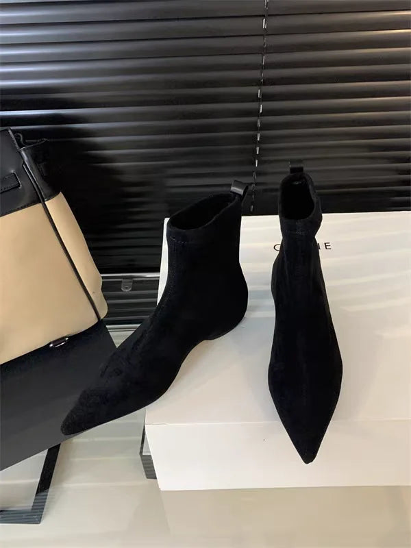 Women Flats Pointed Toe Boots Sexy Suede Ankle Boots Designer 2025 New Winter Shoes Chelsea Elegant Party Woman Fashion Botas
