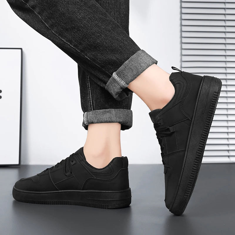 Men Walking Shoes 2025 New Comfort Breathable High-quality Leather Wear-resistant Fashion Outdoor Leisure Sneakers for Man