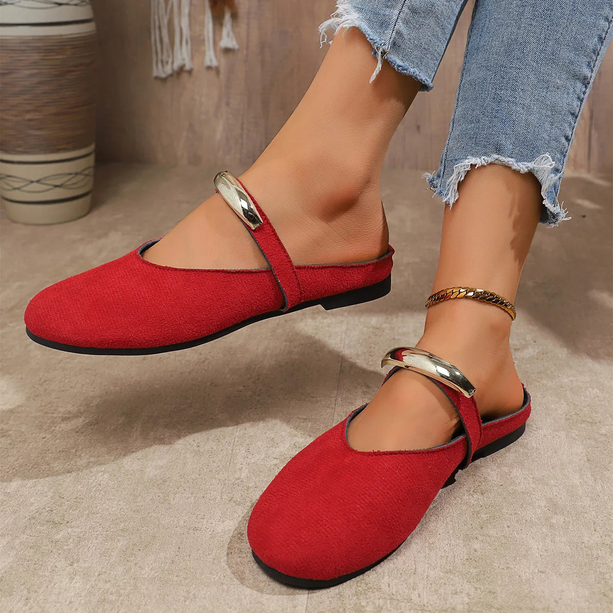 Women Slippers Flats Round Toe Mules Sandals Woman Casual Shoes 2025 Trend Summer Dress Slippers Suede Comfort Slides Women