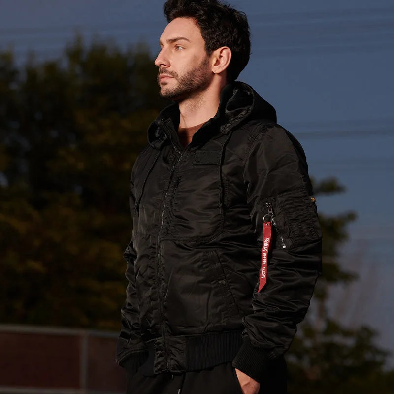 Men's winter jacket is very stylish waterproof and windproof, thickened with padded