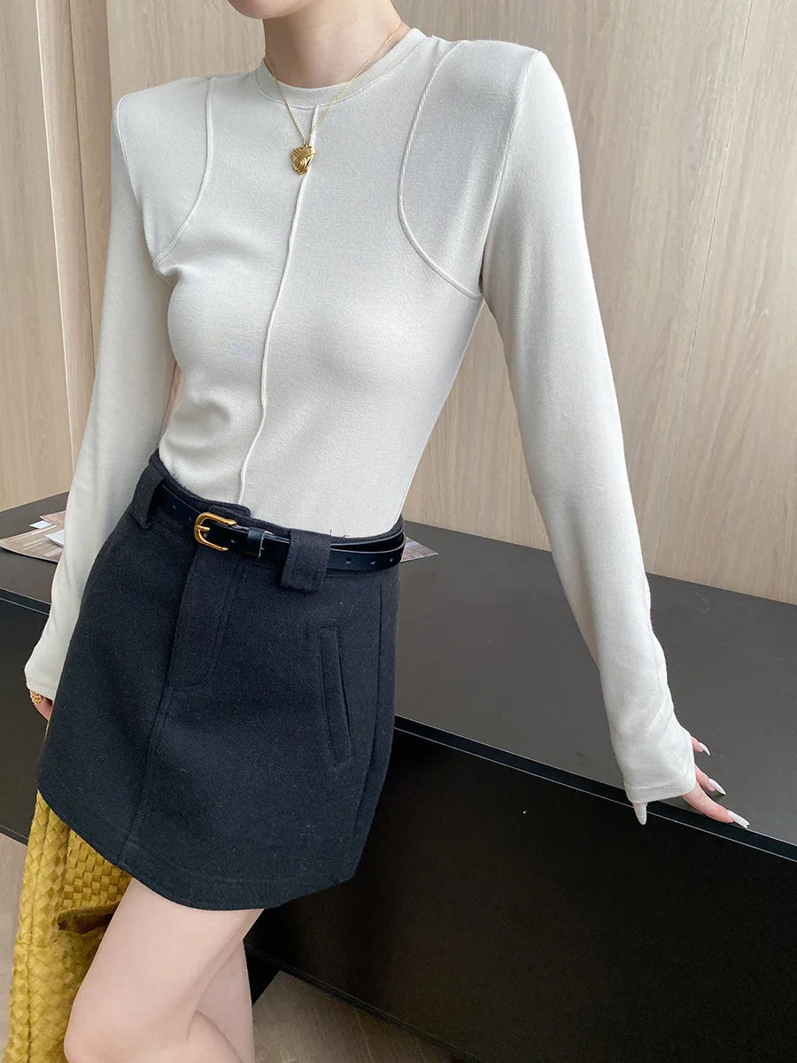 Women's casual stitching slim fit shoulder slimming base long sleeved T-shirt